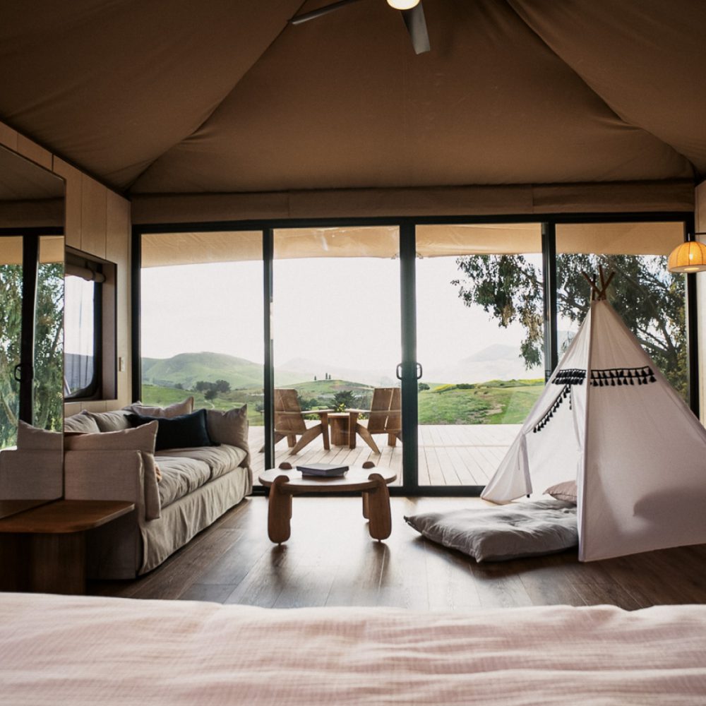Pack Your Bag &amp; Go: Summertime And The Livin’ Is Breezy