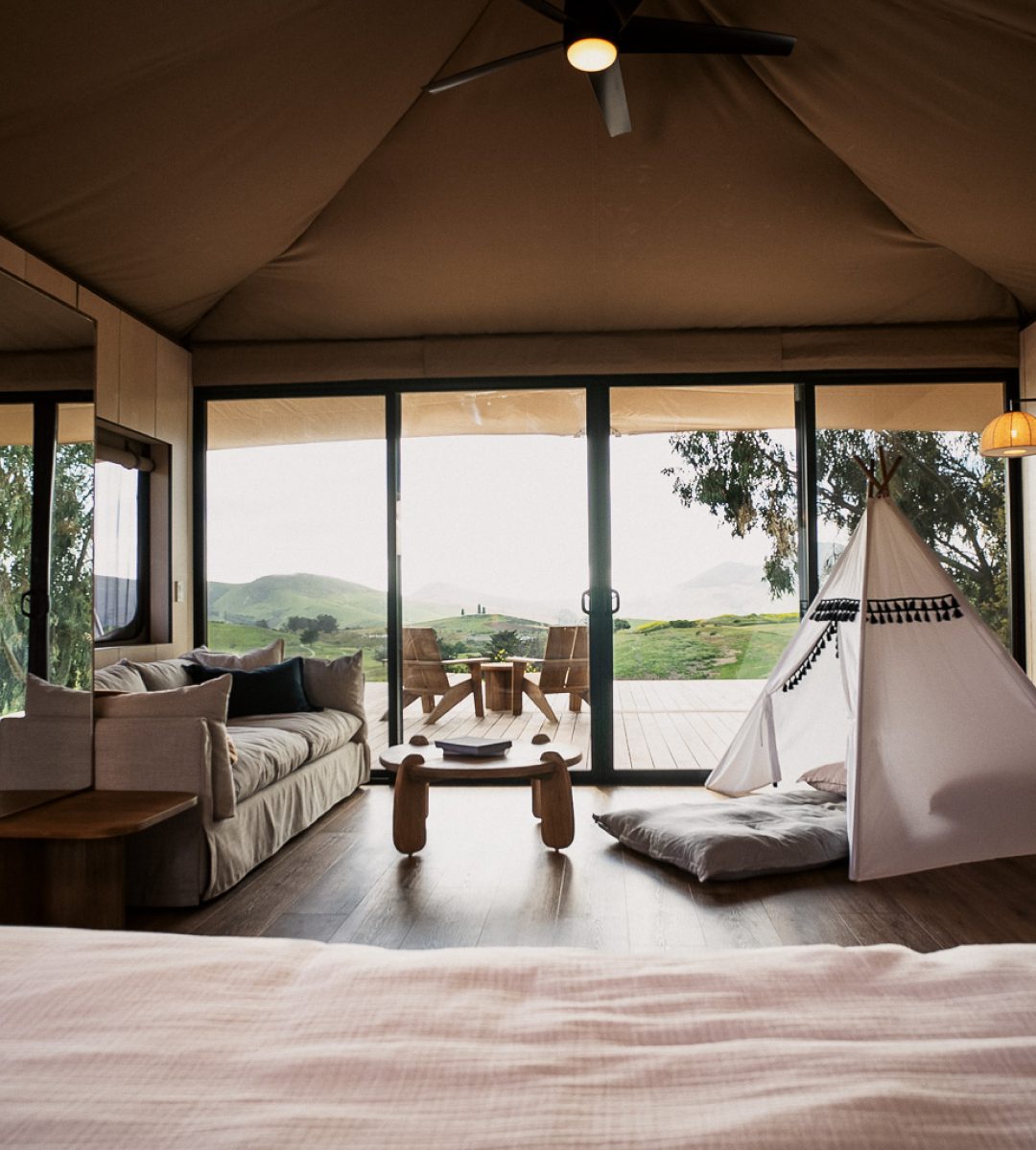 Pack Your Bag &amp; Go: Summertime And The Livin’ Is Breezy